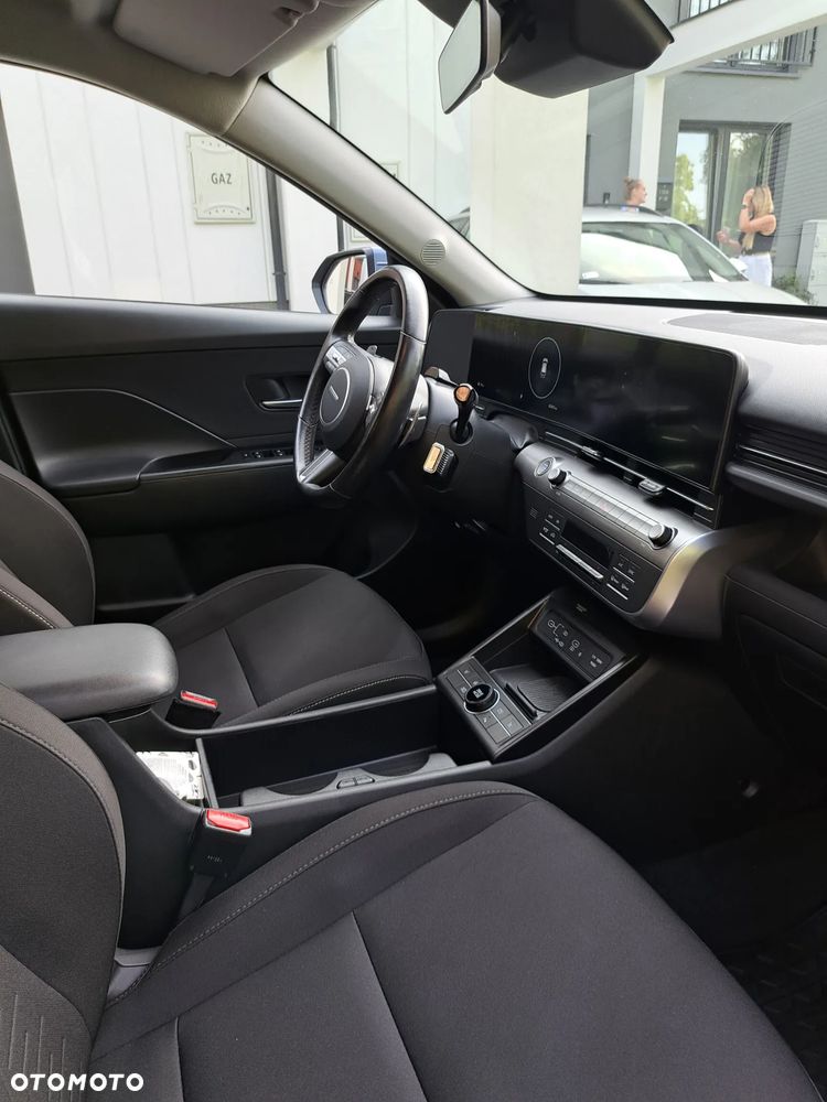 Hyundai Kona - 7