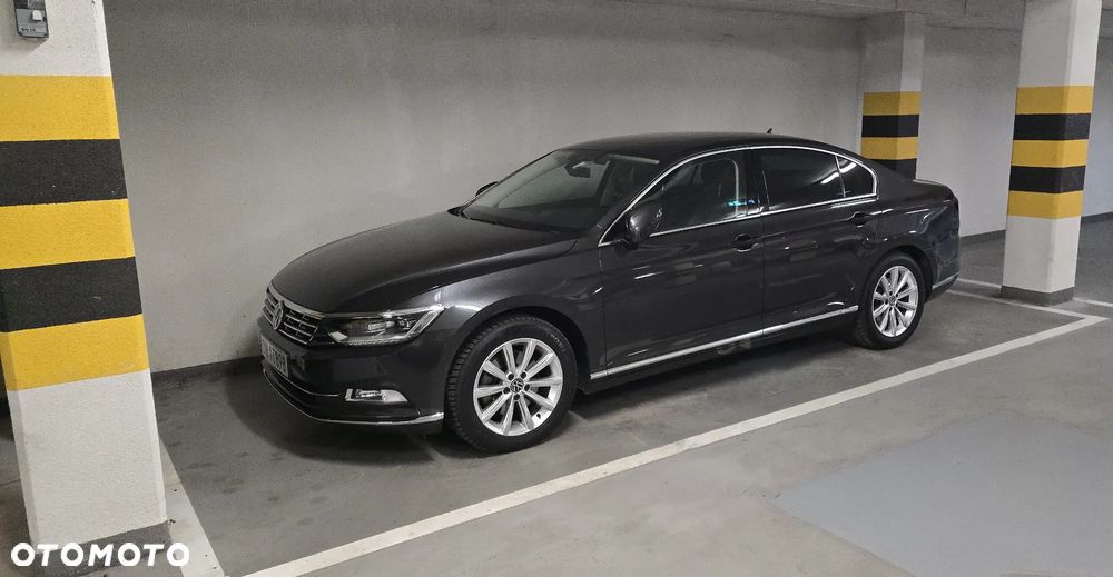 Volkswagen Passat 1.8 TSI BMT Highline - 18