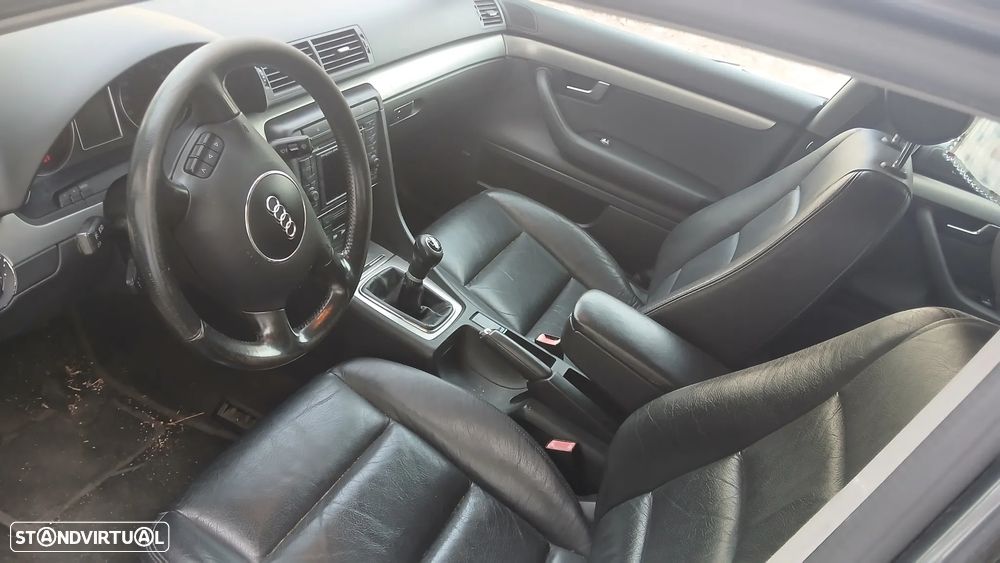 Audi A4 2.5 TDI quattro - 9