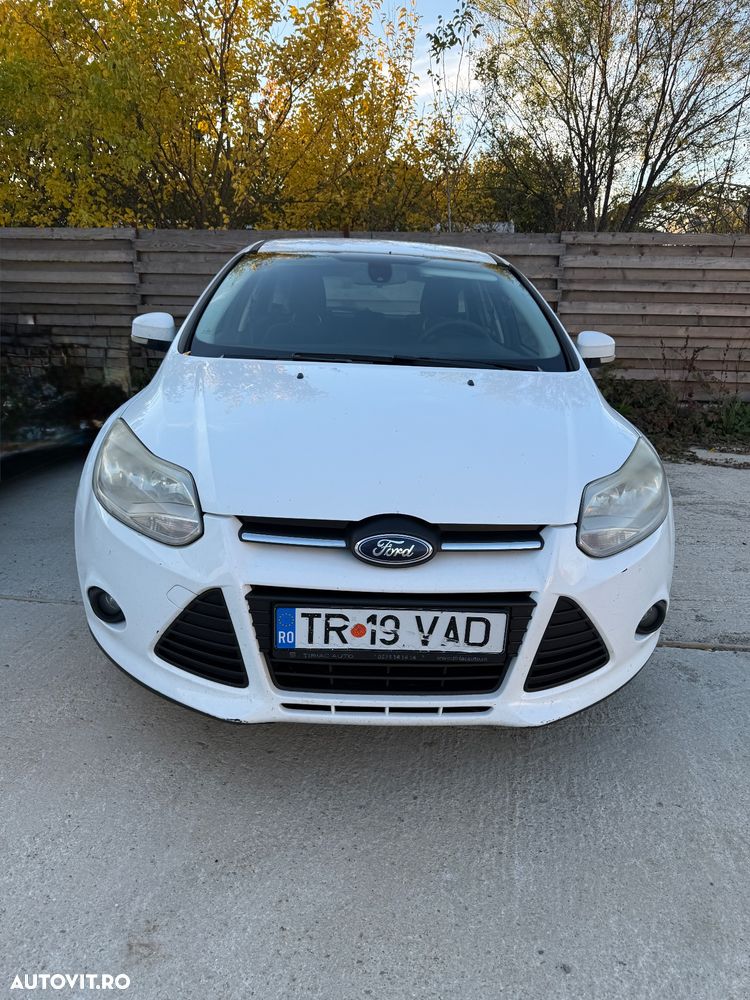 Ford Focus 1.6 TDCi DPF SYNC Edition - 1