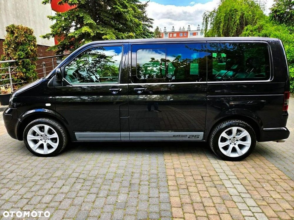Volkswagen Multivan - 4
