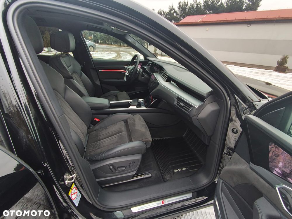 Audi e-tron 55 Quattro Advanced - 25