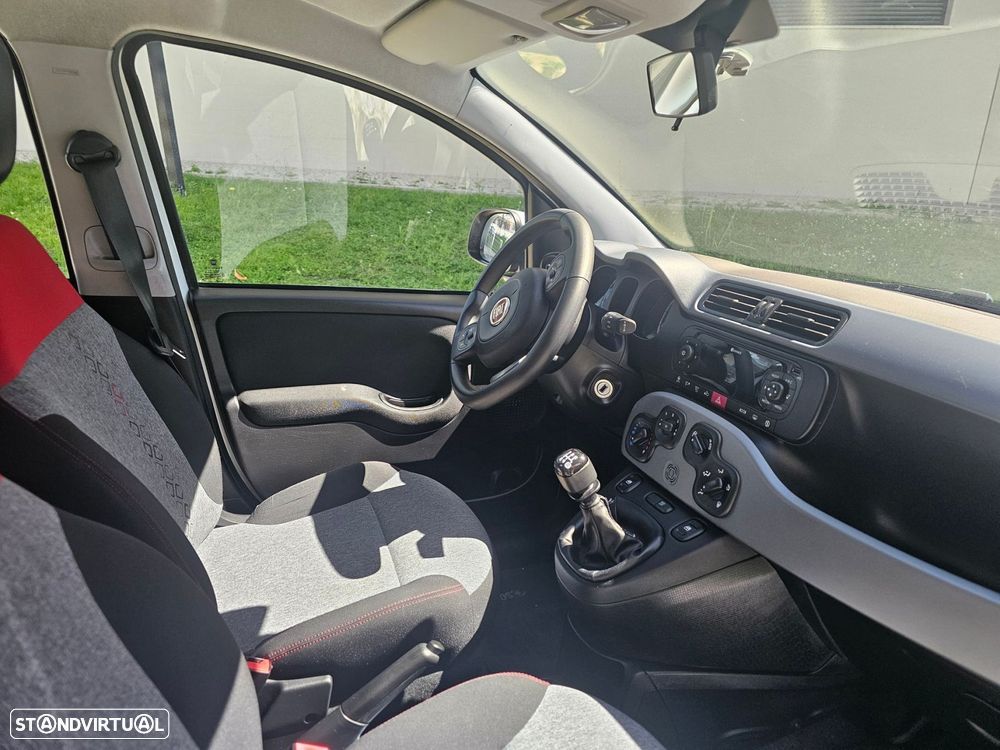 Fiat Panda 1.2 City Cross S&S - 10