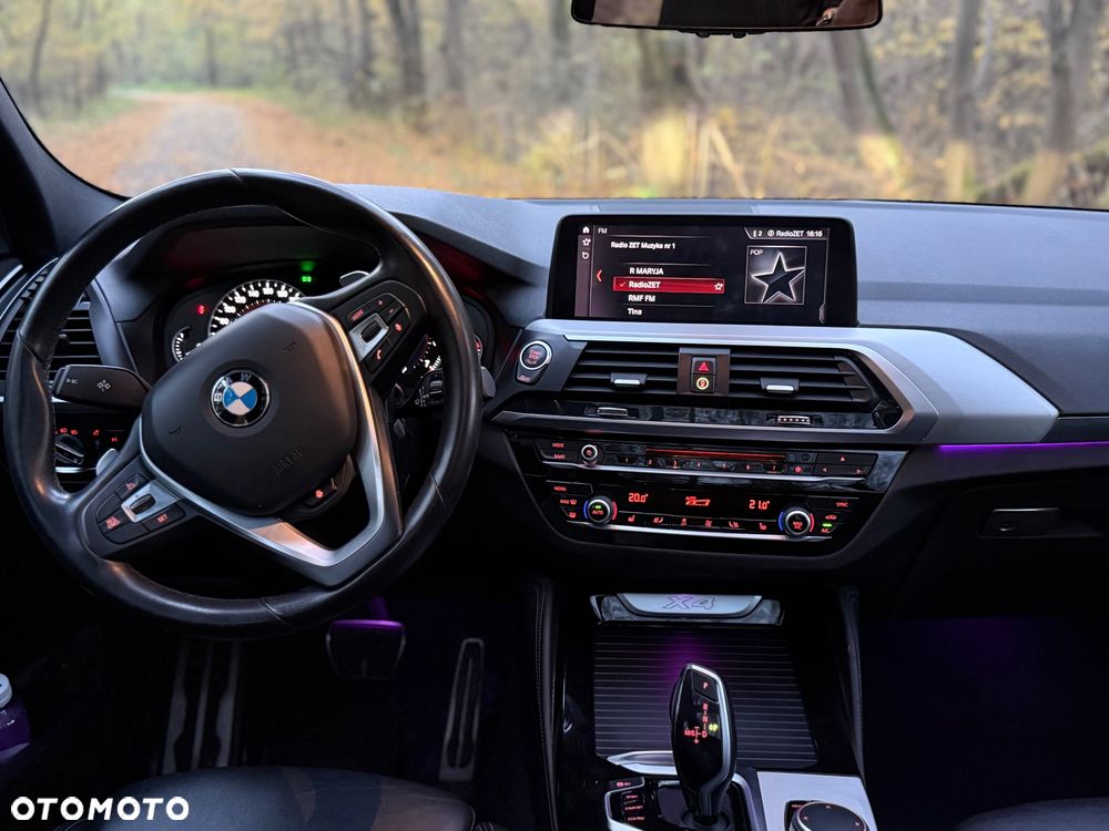 BMW X4 - 16
