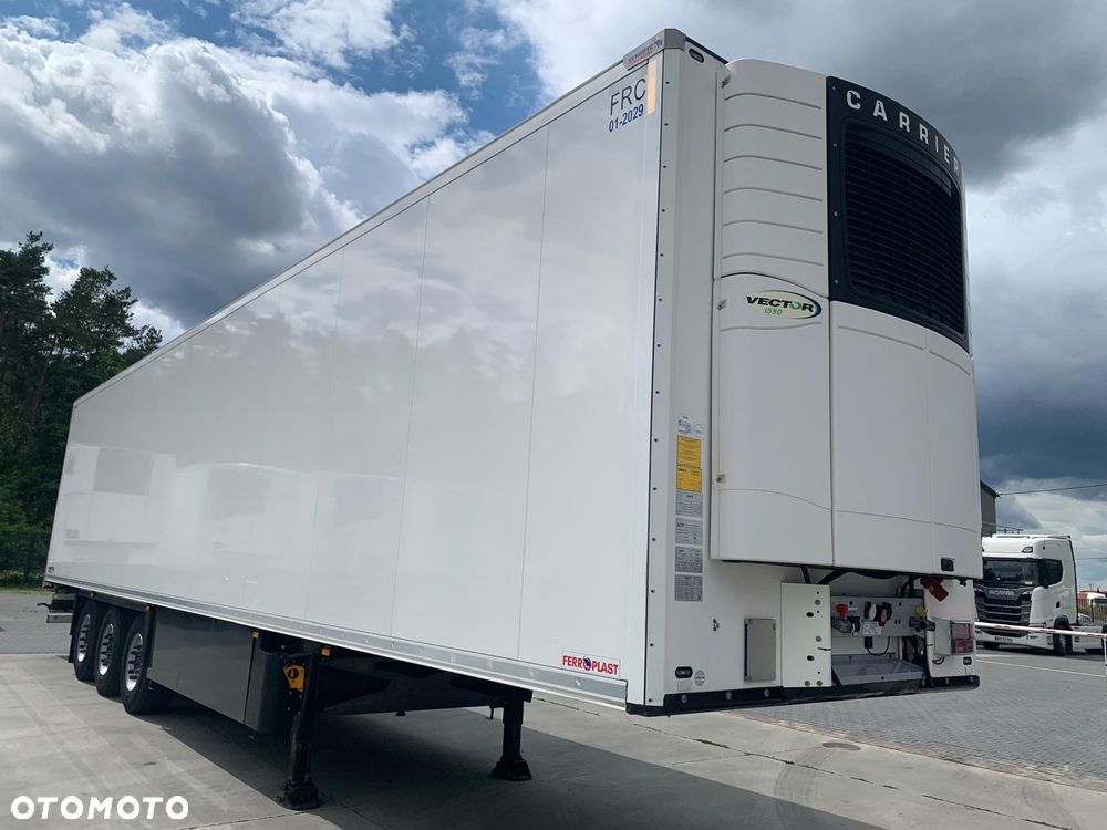 Schmitz Cargobull Chłodnia Schmitz LDS Amazon 2023 r., Carrier Vector 1550 - 3