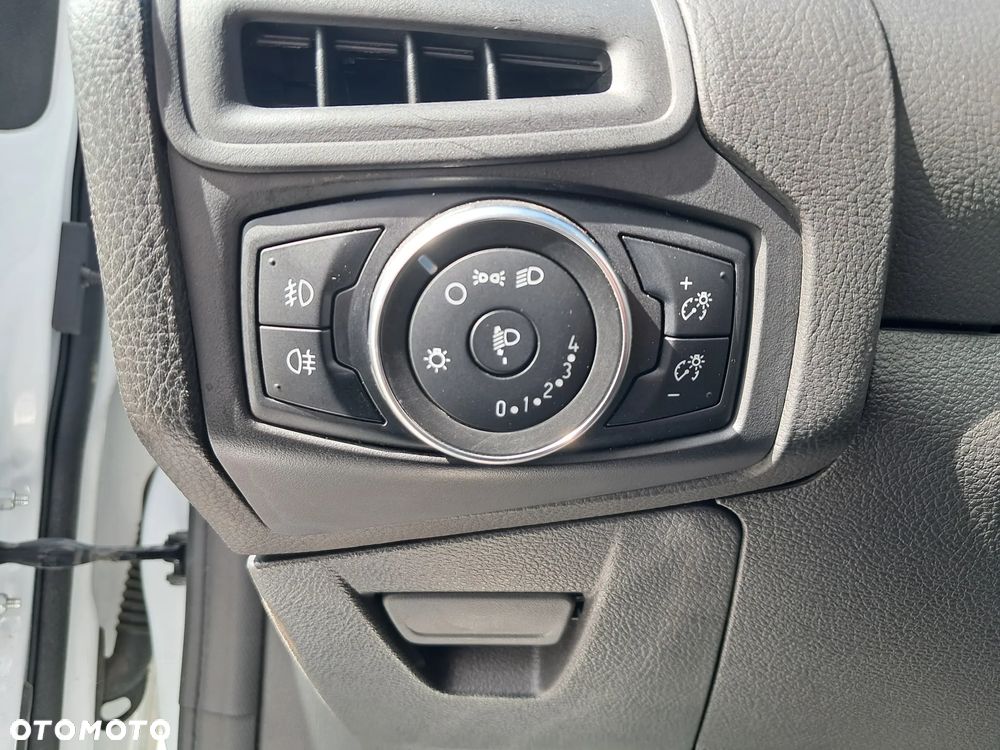 Ford Focus 1.5 TDCi Trend - 16