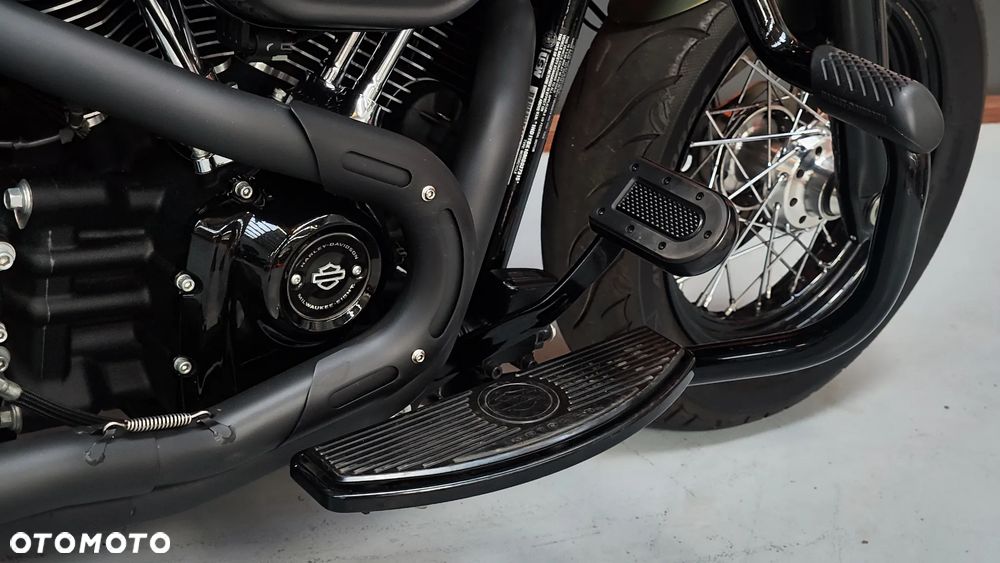 Harley-Davidson Softail - 14
