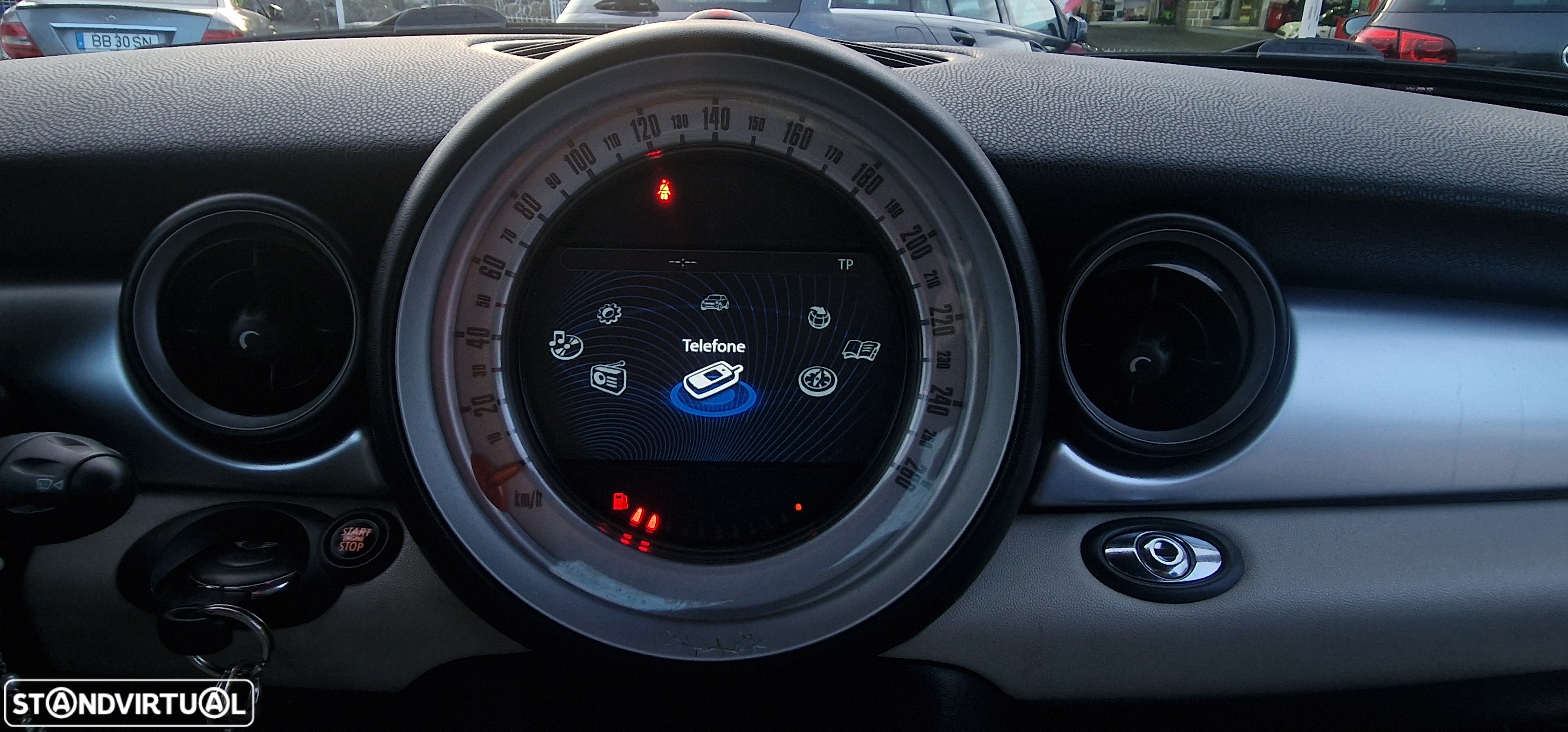MINI Cabrio Cooper D - 8