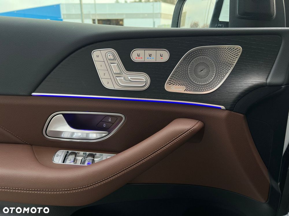 Mercedes-Benz GLS - 9