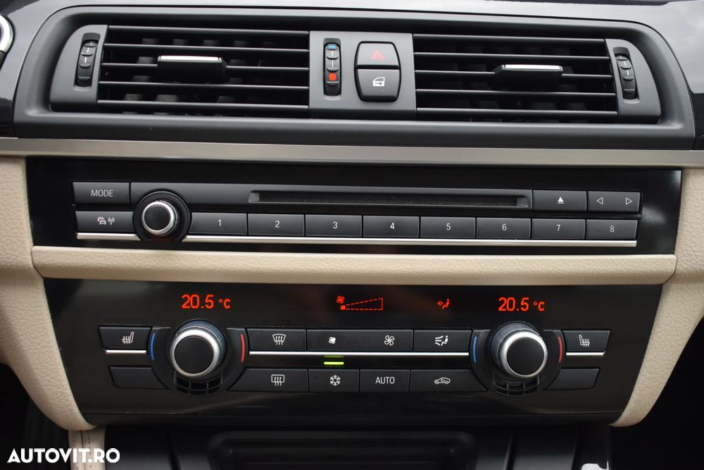 BMW Seria 5 520d - 23