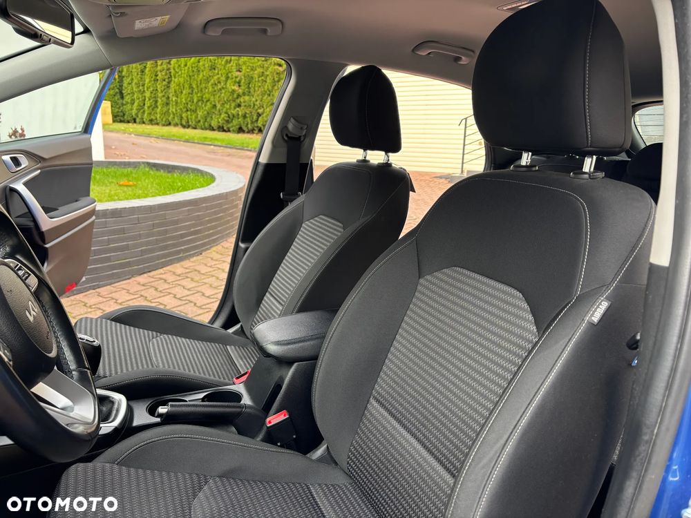 Kia Ceed 1.5 T-GDI M - 18