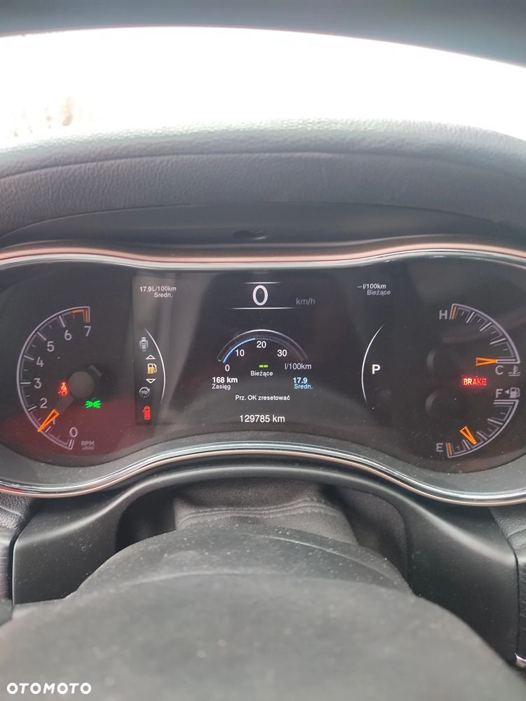 Jeep Grand Cherokee - 15