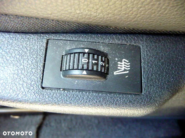 Peugeot 3008 2.0 HYbrid4 - 24