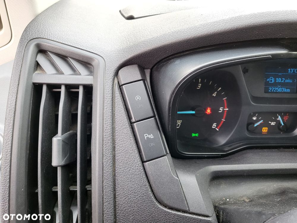 Ford Transit - 11