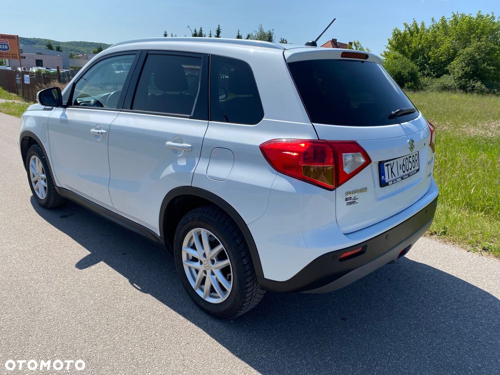 Suzuki Vitara 1.6 (4x4) Allgrip Comfort+ - 11