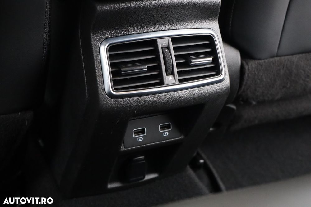 Renault Megane Blue dCi 116 Intens - 28