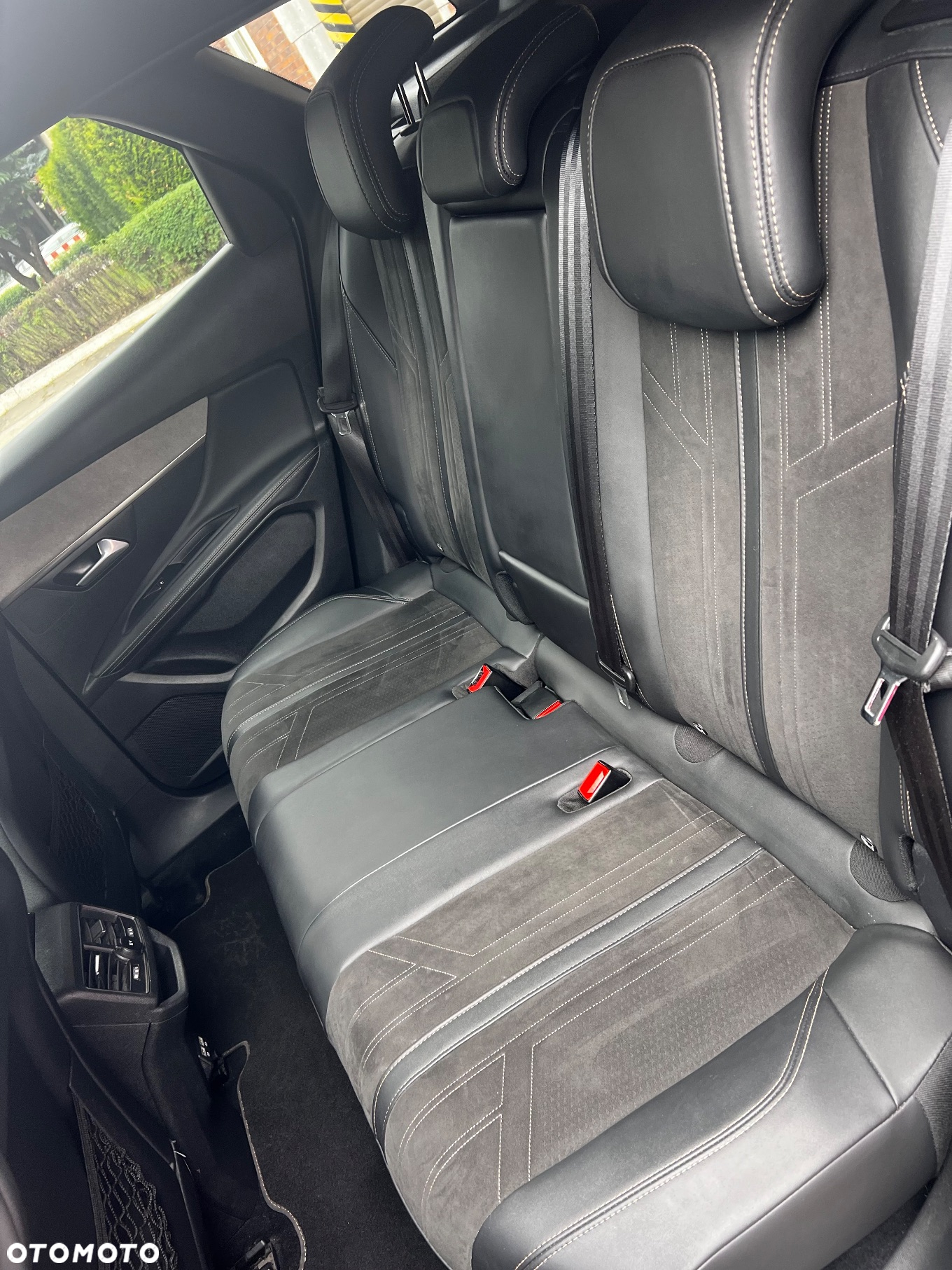 Peugeot 3008 BlueHDi 130 Stop & Start EAT8 GT - 11