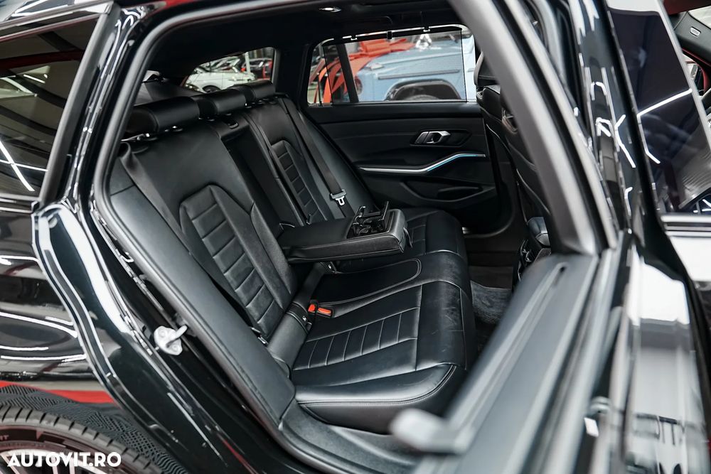 BMW Seria 3 330e xDrive Aut. M Sport - 11