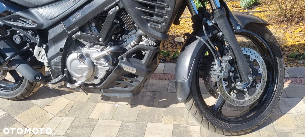 Suzuki V-STROM - 5
