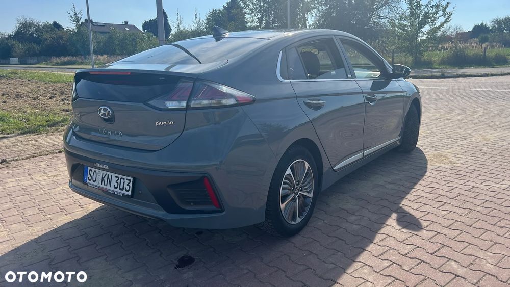 Hyundai IONIQ Plug-in hybrid Premium - 6