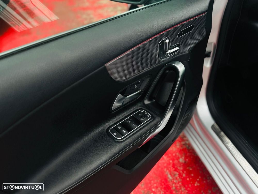 Mercedes-Benz A 180 d Style Plus - 26