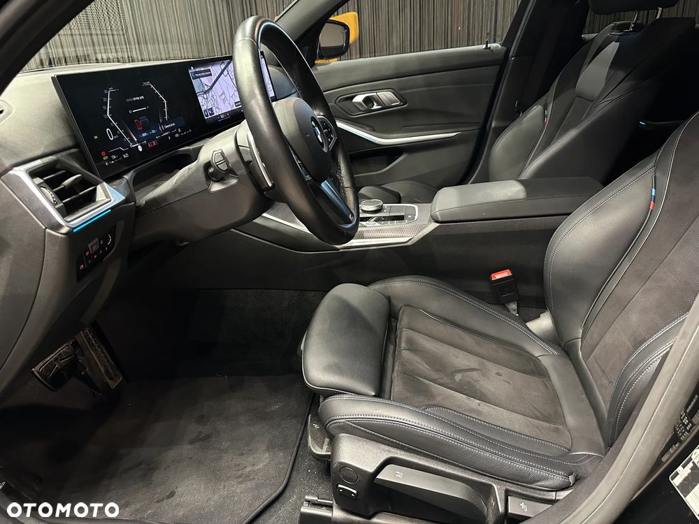 BMW Seria 3 318i M Sport - 15