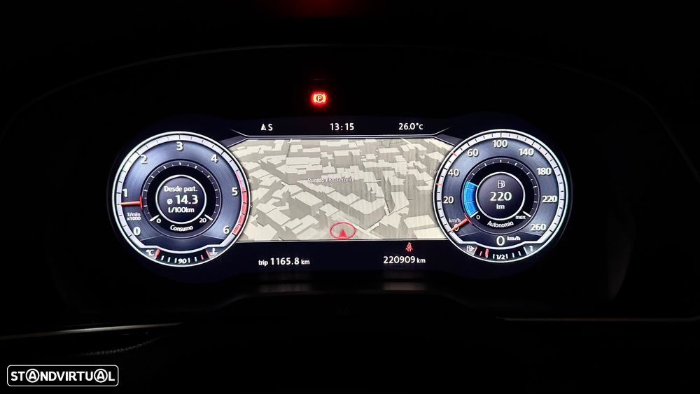 VW Passat Variant 1.6 TDI BlueMotion - 13