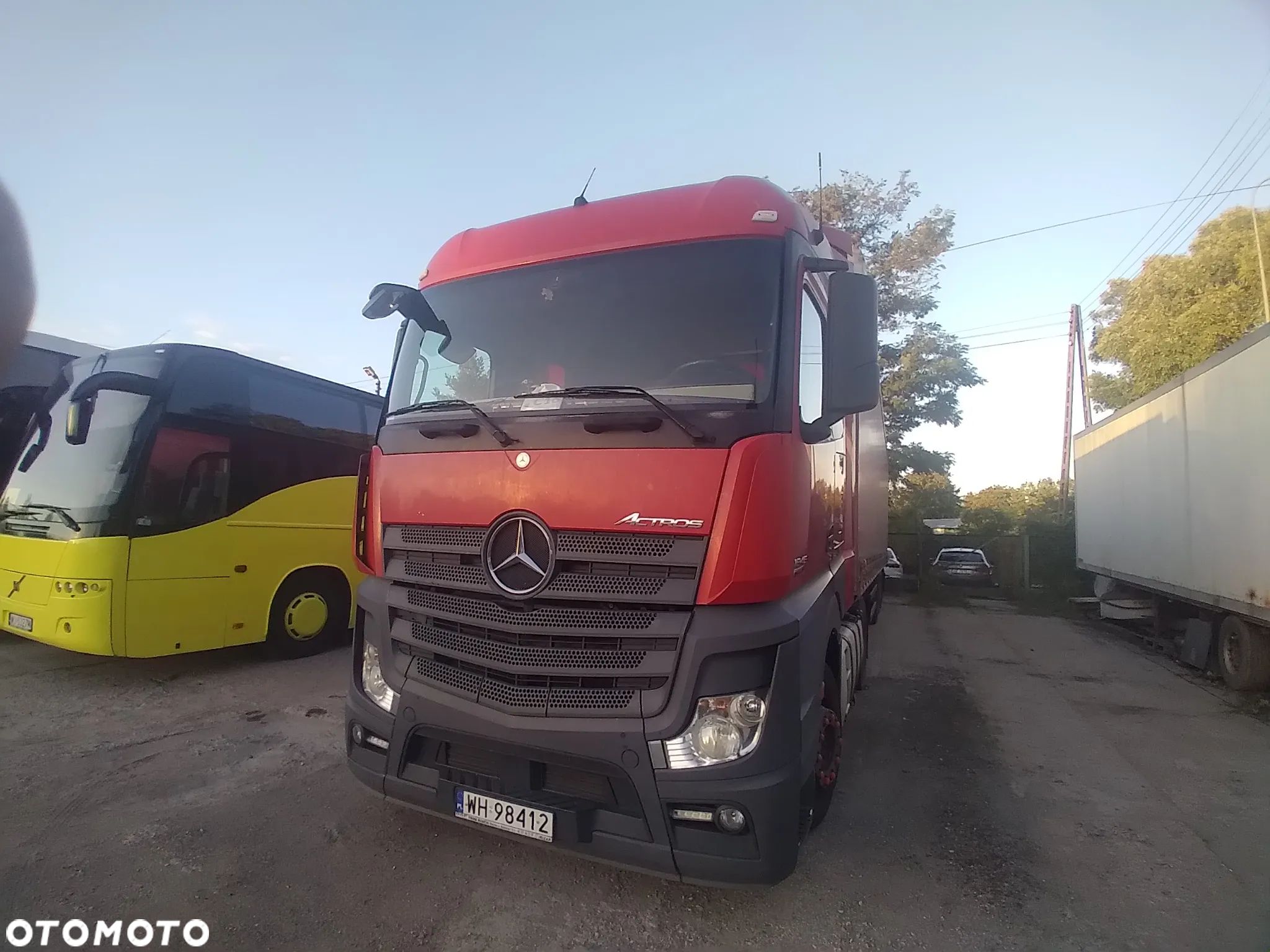 Mercedes-Benz ACTROS - 1