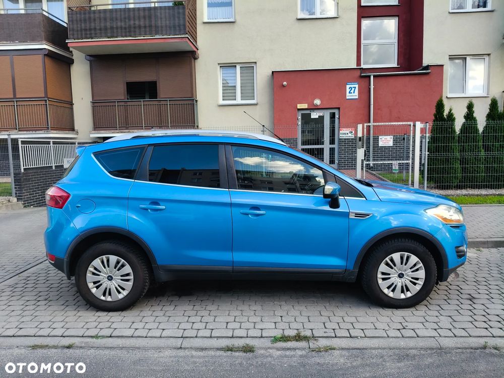 Ford Kuga 2.0 TDCi 2x4 Titanium - 7