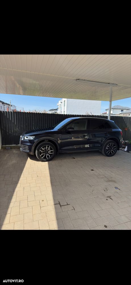 Audi Q5 40 TDI quattro S tronic sport - 2
