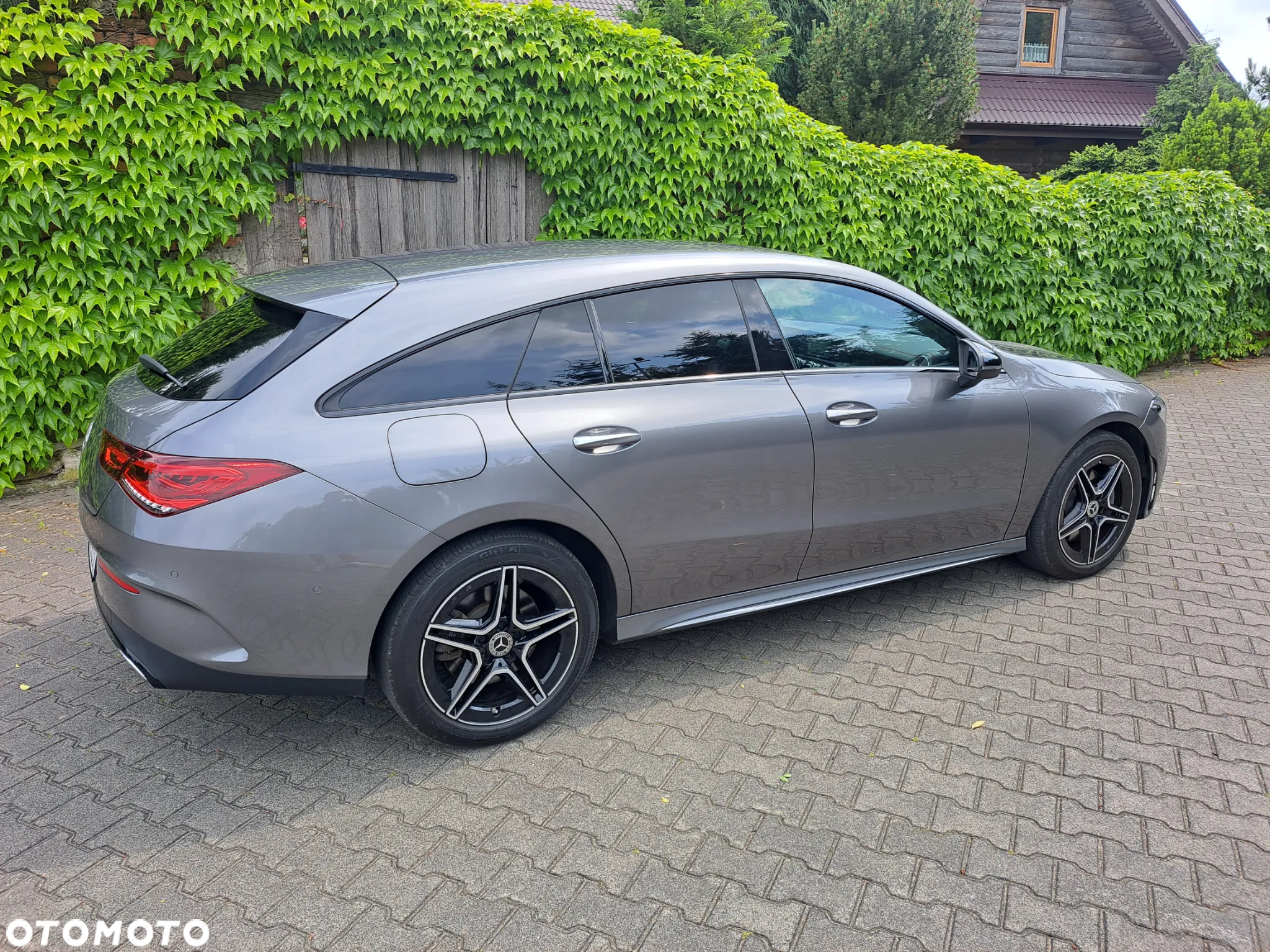 Mercedes-Benz CLA 250 e Shooting Brake 8G-DCT Edition AMG Line - 12