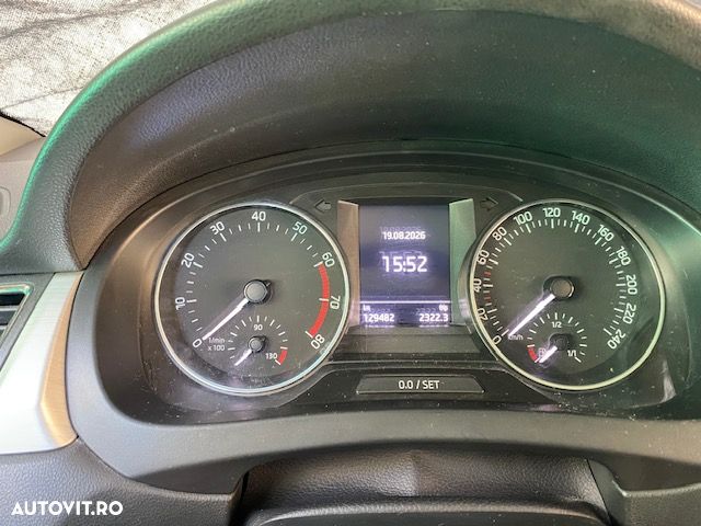 Skoda RAPID 1.2 TSI Ambition - 7