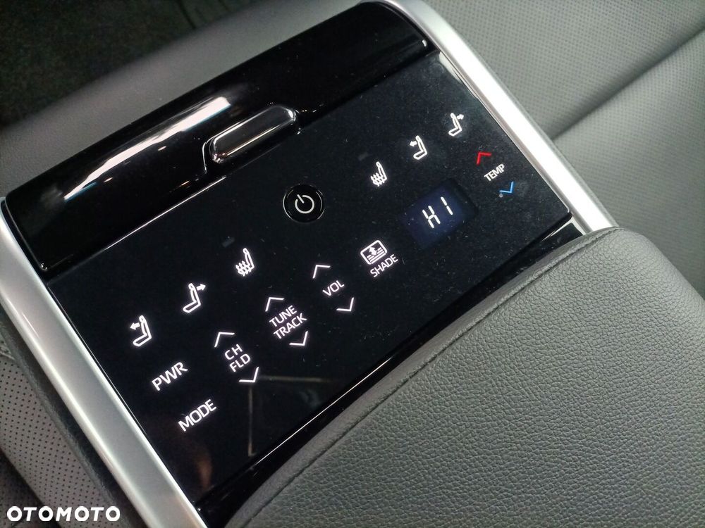 Toyota Camry - 14