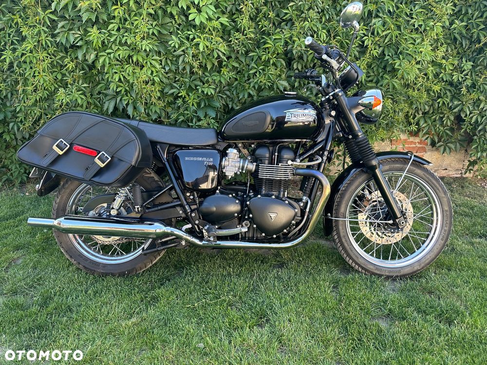 Triumph Bonneville - 15