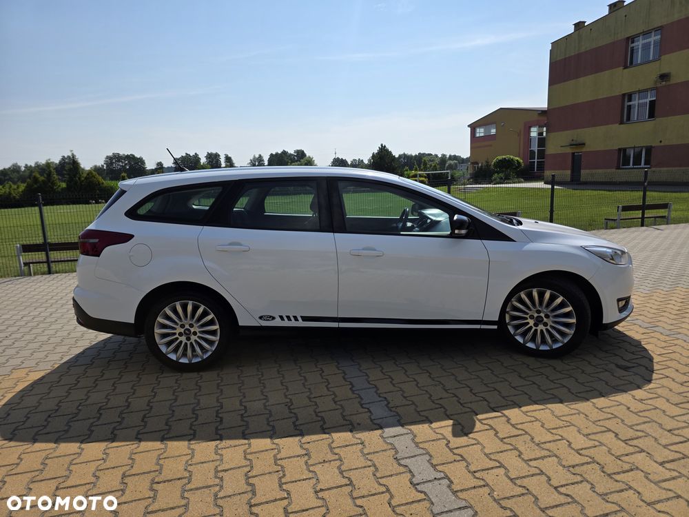 Ford Focus - 5