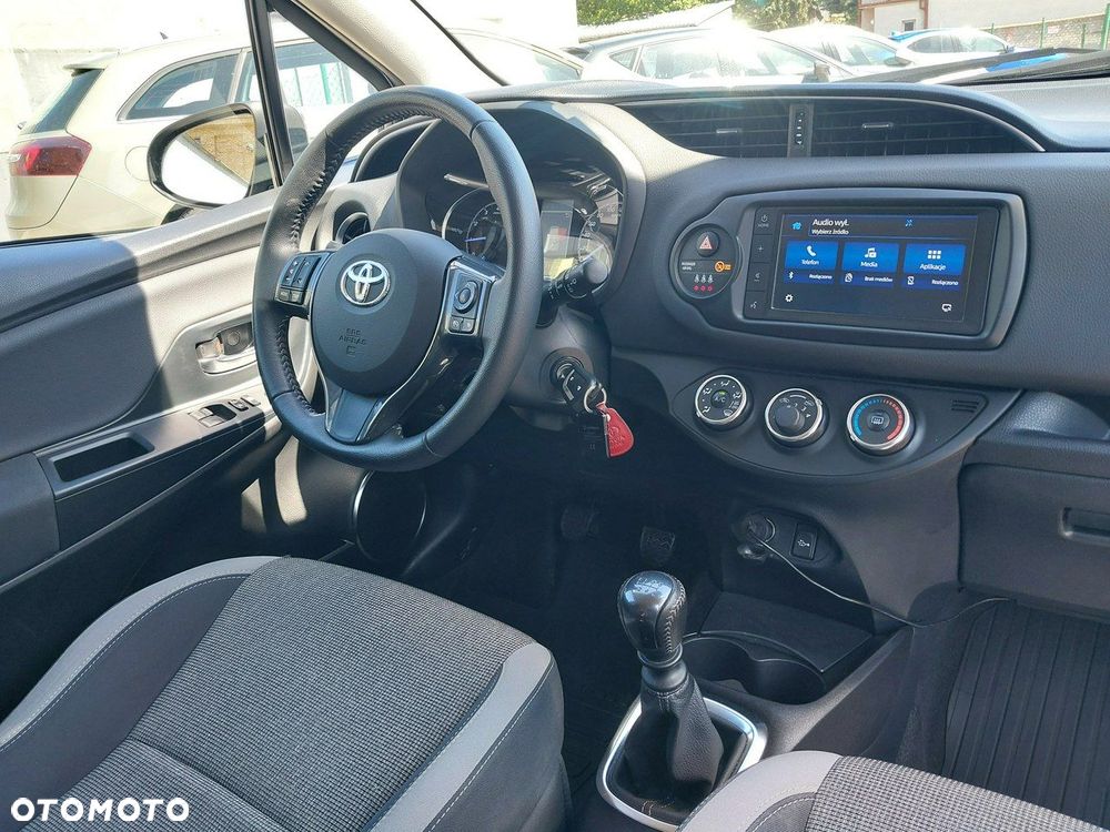 Toyota Yaris 1.5 20th Anniversary - 18
