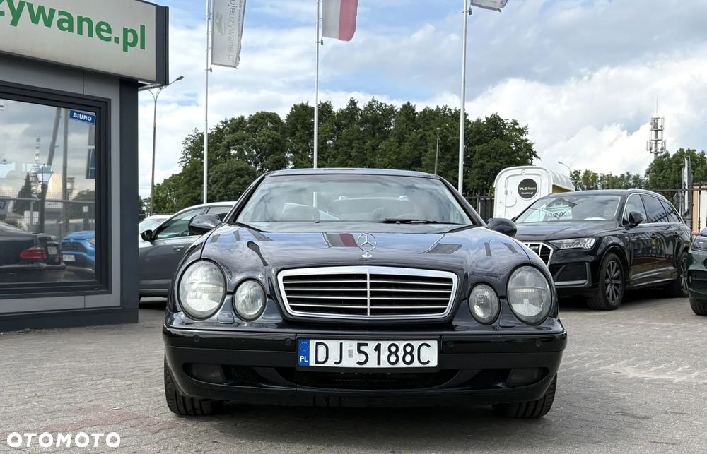 Mercedes-Benz CLK 430 - 2