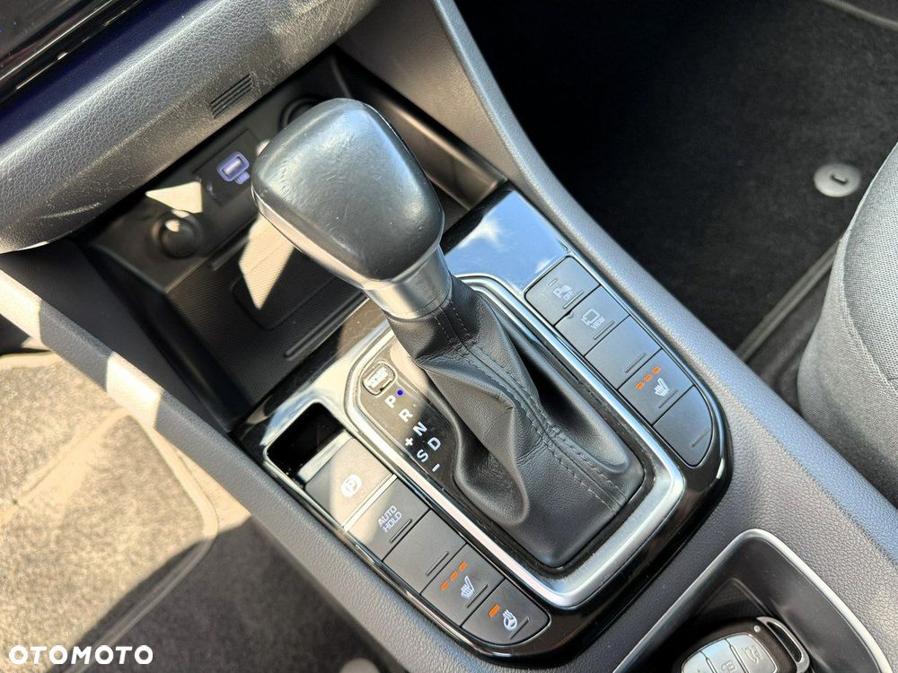 Hyundai IONIQ Hybrid 1.6 GDI Premium - 23