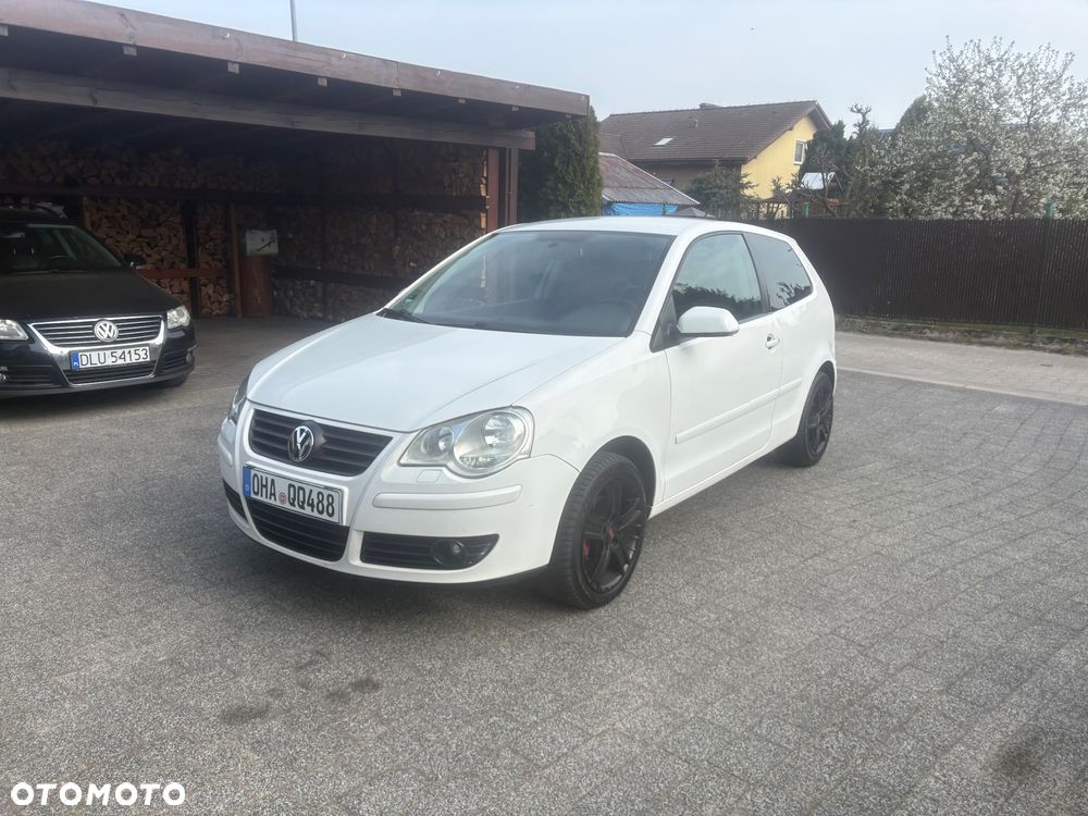 Volkswagen Polo 1.6 Sportline - 1