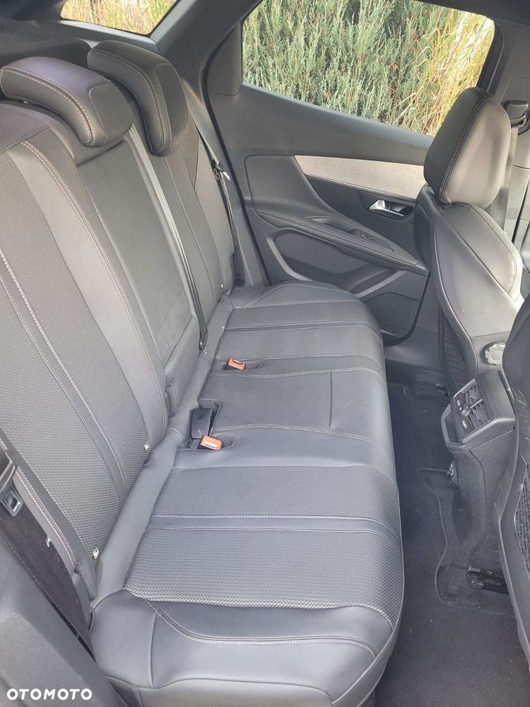 Peugeot 3008 1.6 PureTech Hybrid4 PHEV GT S&S EAT8 - 24