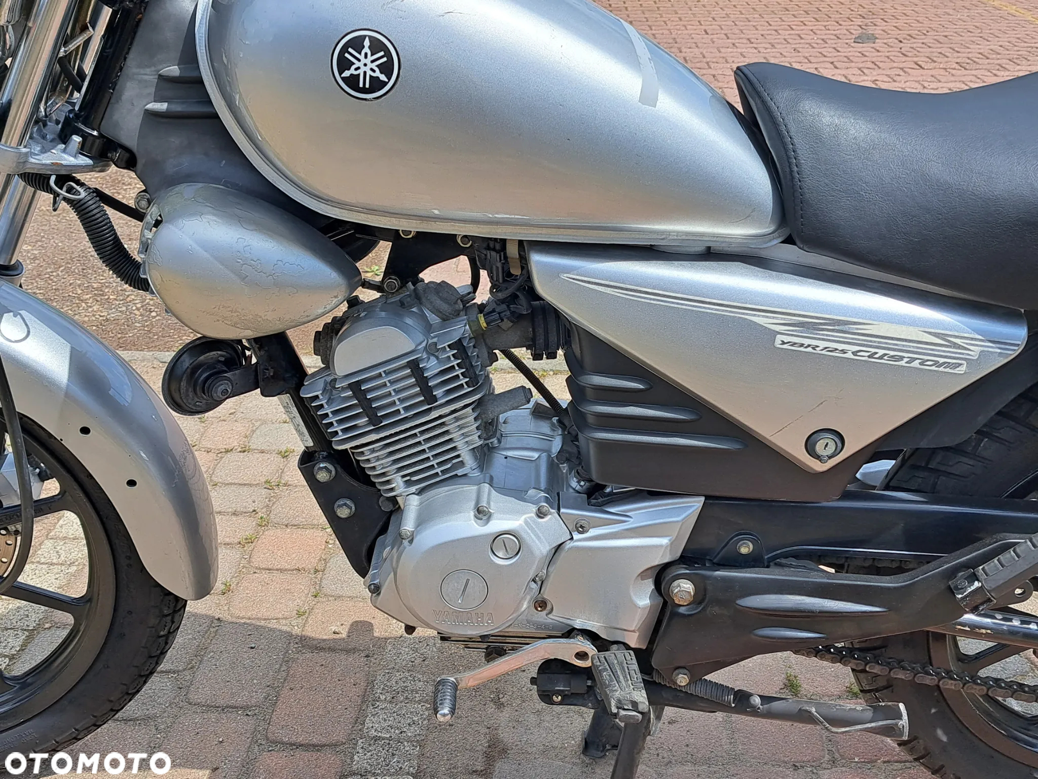 Yamaha YBR - 16