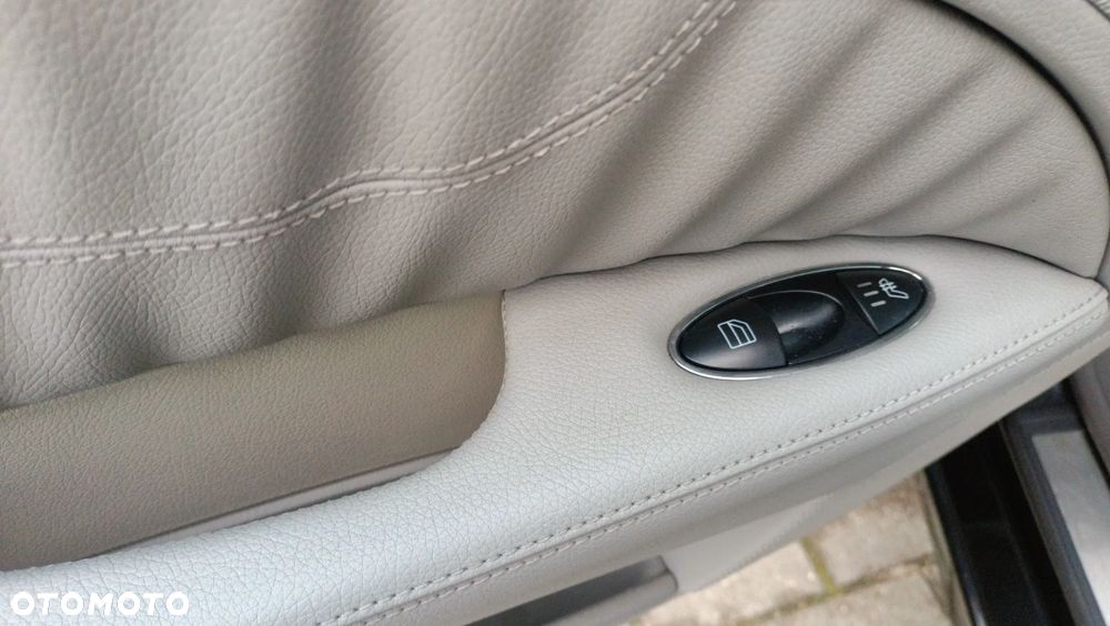 Mercedes-Benz Klasa E 320 CDI 7G-TRONIC Avantgarde BusinessEDITION - 25
