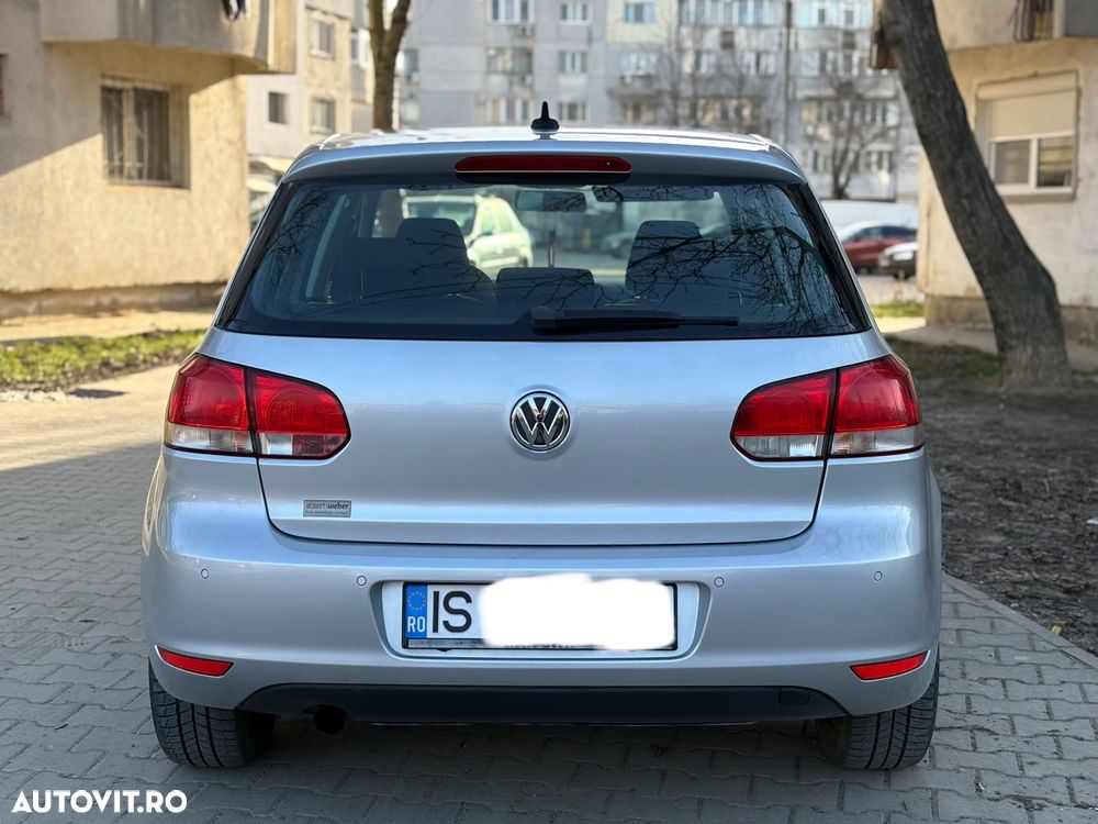 Volkswagen Golf - 4