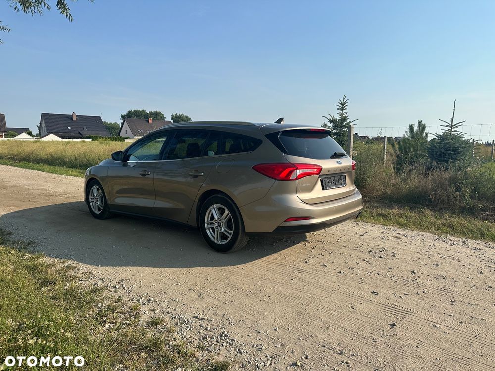 Ford Focus 1.5 EcoBlue Start-Stopp-System TITANIUM - 7