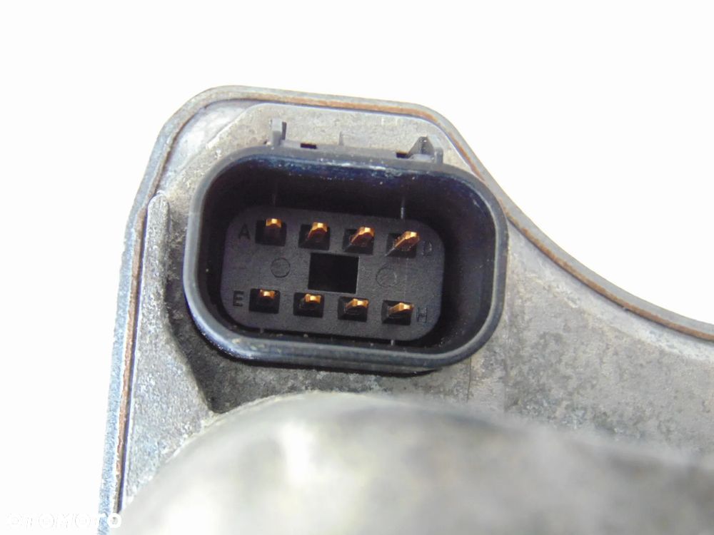 ORYGINAŁ przepustnica 24459501 Opel Vectra B C Signum Zafira A Astra 2 II G benzyna 2.2 - 10