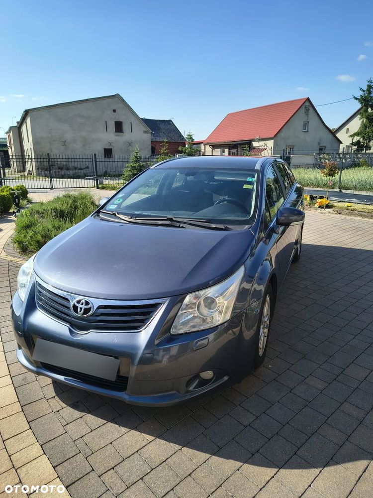 Toyota Avensis 2.0 D-4D Sol plus+NAVI - 12