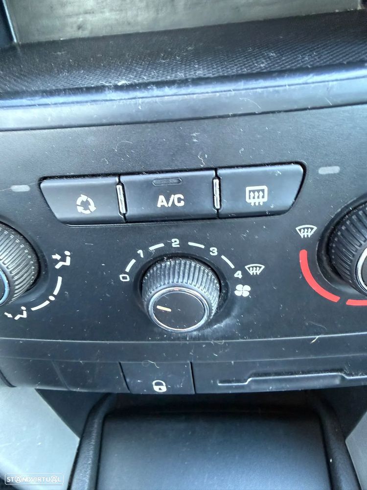 Peugeot 207 1.4 HDi Active - 5