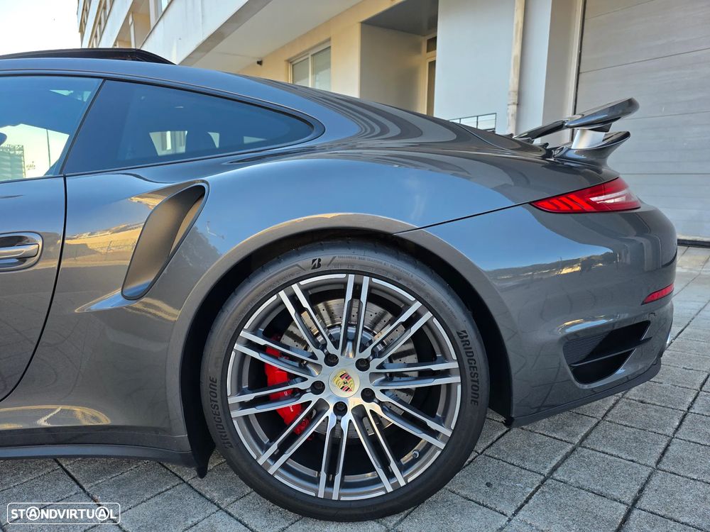 Porsche 911 (991) Turbo PDK - 42