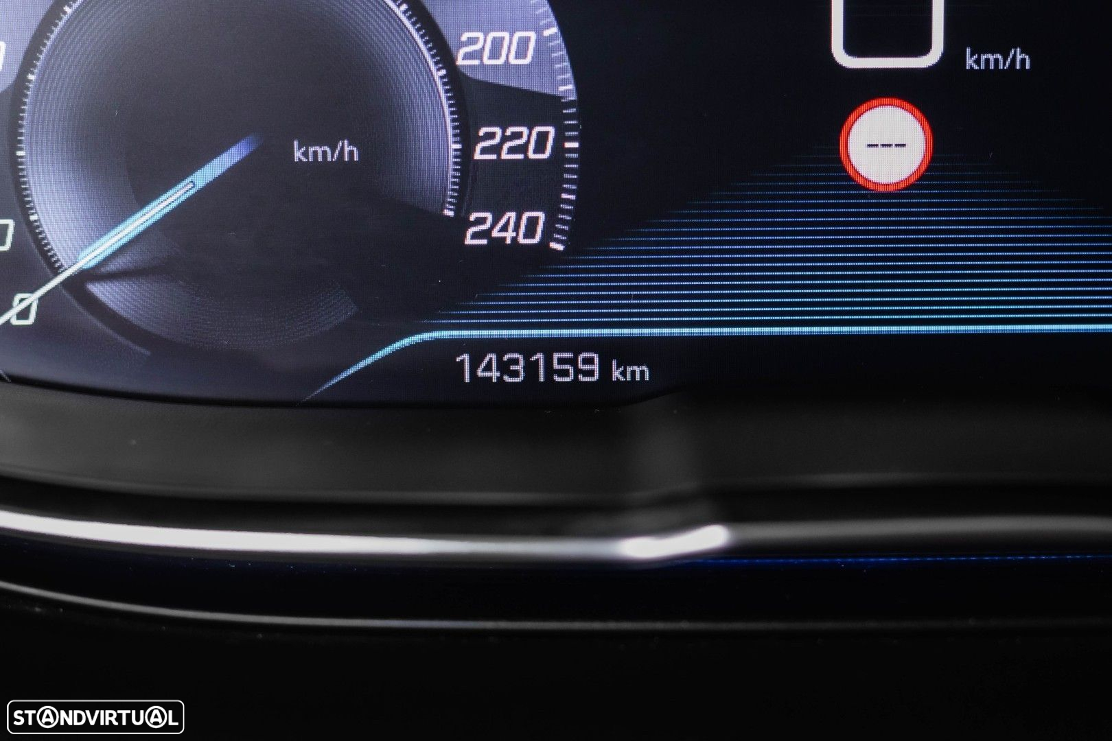Peugeot 3008 1.5 BlueHDi Active Pack EAT8 - 23