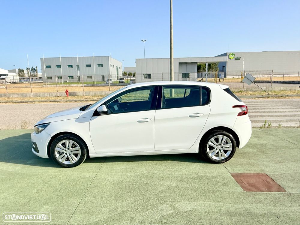 Peugeot 308 BlueHDi 130 Black Edition - 11